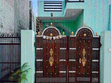 4 BHK Independent House in Farukh Nagar for resale Gurgaon. The reference number is 20064607