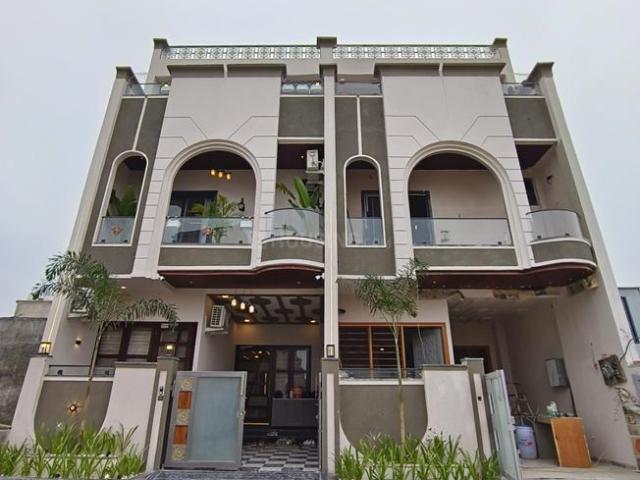 4 BHK Independent House in Gandhi Path West for resale Jaipur. The reference number is 19703226