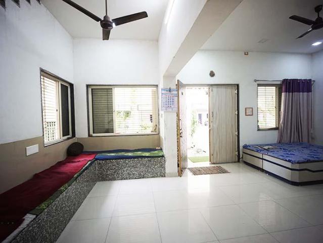 4 BHK Independent House in Ghodasar for resale Ahmedabad. The reference number is 20709153