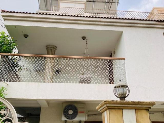 4 BHK Independent House in Ghatlodiya for rent Ahmedabad. The reference number is 20419928