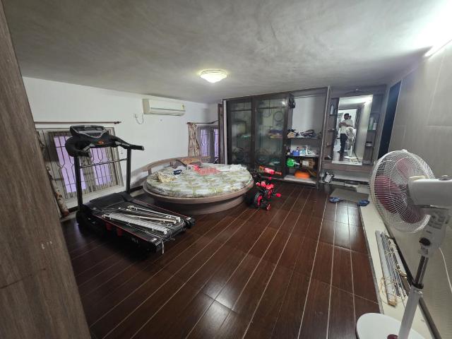 4 BHK Independent House in Ghatlodiya for resale Ahmedabad. The reference number is 21310097