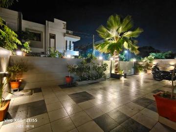 4 BHK Independent House in Ghuma for resale Ahmedabad. The reference number is 19541491