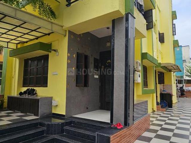 4 BHK Independent House in Ghuma for resale Ahmedabad. The reference number is 20701862