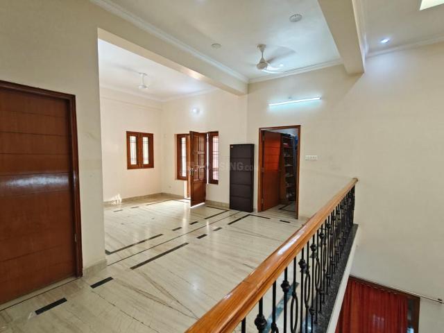 4 BHK Independent House in Gomti Nagar for resale Lucknow. The reference number is 20601339