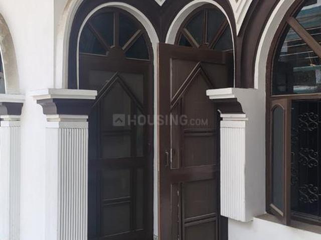 4 BHK Independent House in Gomti Nagar for resale Lucknow. The reference number is 20137941