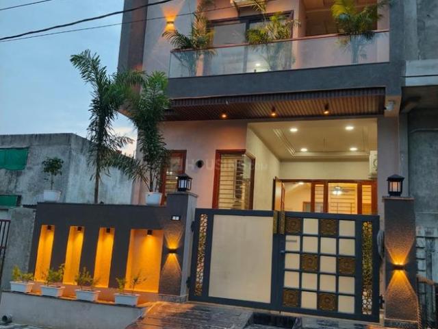 4 BHK Independent House in Gokulpura for resale Jaipur. The reference number is 20649598