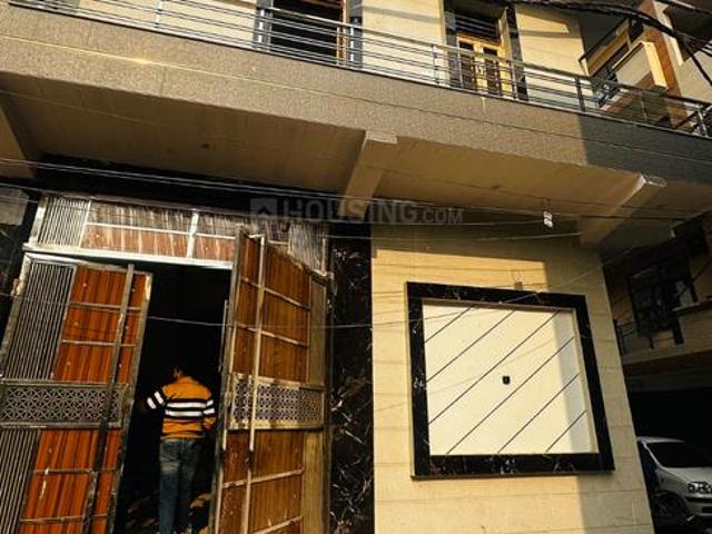 4 BHK Independent House in Govindpuram for resale Ghaziabad. The reference number is 19306559
