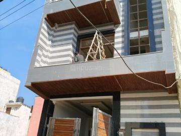 4 BHK Independent House in Govindpuram for resale Ghaziabad. The reference number is 19561455