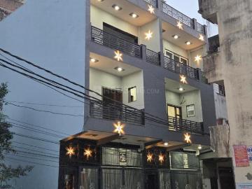 4 BHK Independent House in Govindpuram for resale Ghaziabad. The reference number is 20446280
