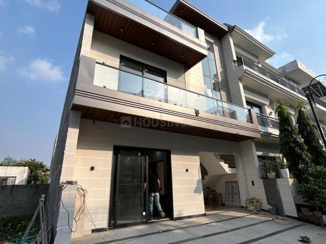 4 BHK Independent House in Gmada Aerocity for resale Mohali. The reference number is 21181953