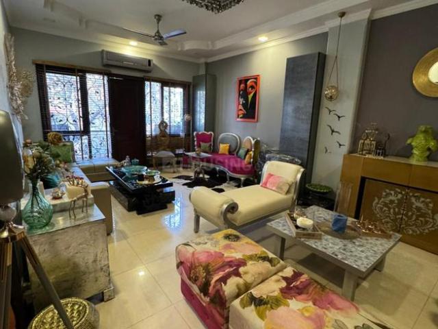 4 BHK Independent House in Greater Kailash for rent New Delhi. The reference number is 20937531