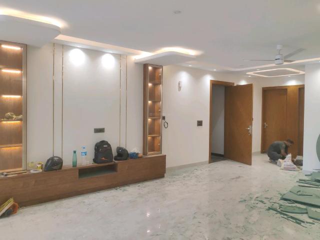 4 BHK Independent Builder Floor in Green Field Colony for resale Faridabad. The reference number is 21093587