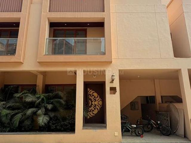 4 BHK Independent House in Harni for resale Vadodara. The reference number is 20204567