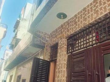 4 BHK Independent House in Hindan Residential Area for resale Ghaziabad. The reference number is 19872321