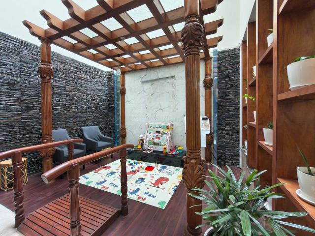 4 BHK Independent House in HSR Layout for rent Bengaluru. The reference number is 21051256