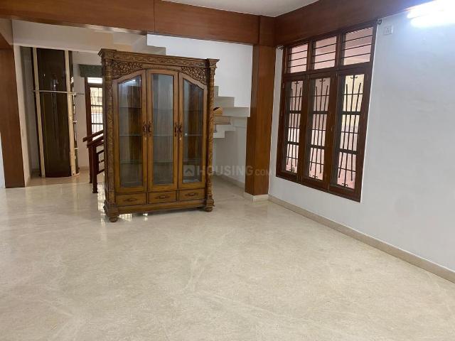 4 BHK Independent House in Indira Nagar for rent Bengaluru. The reference number is 21025426