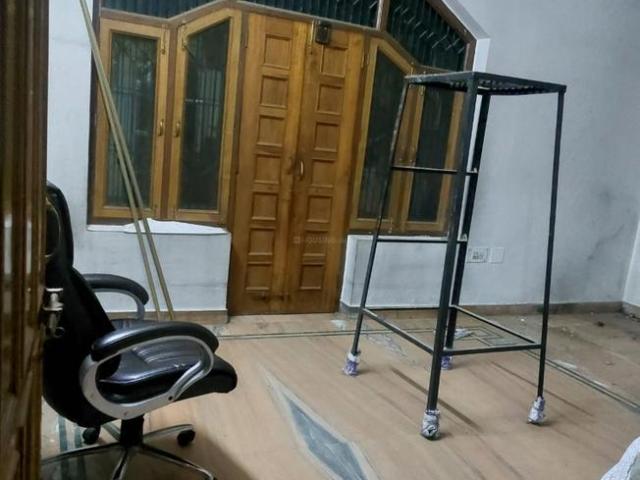 4 BHK Independent House in Indira Nagar for rent Lucknow. The reference number is 11068177