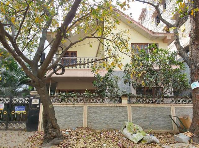 4 BHK Independent House in Indira Nagar for resale Bengaluru. The reference number is 19610344