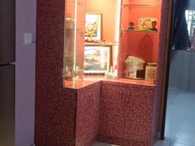 4 BHK Independent House in Indira Nagar for resale Lucknow. The reference number is 15305793