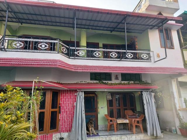 4 BHK Independent House in Jogiwala for resale Dehradun. The reference number is 20385667