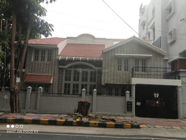 4 BHK Independent House in JP Nagar for resale Bengaluru. The reference number is 21025942