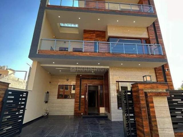 4 BHK Independent House in Kamal Vihar for resale Raipur. The reference number is 19827344