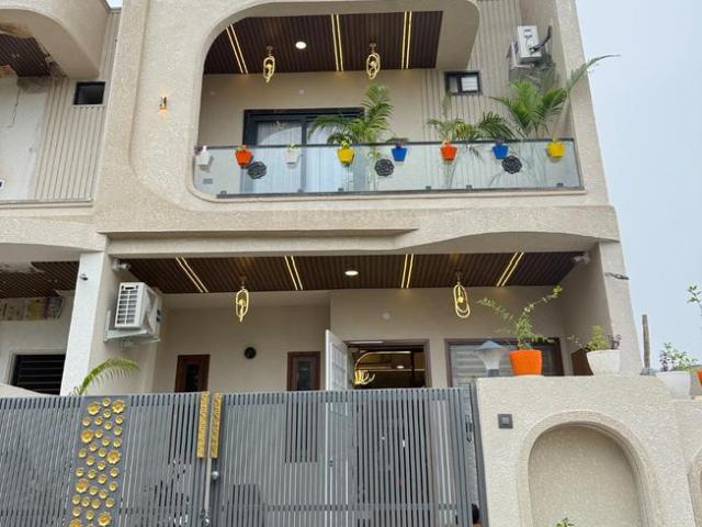 4 BHK Independent House in Kanakpura for resale Jaipur. The reference number is 19371550