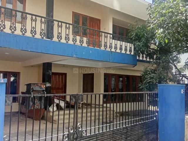4 BHK Independent House in Kadavanthra for rent Kochi. The reference number is 20941657