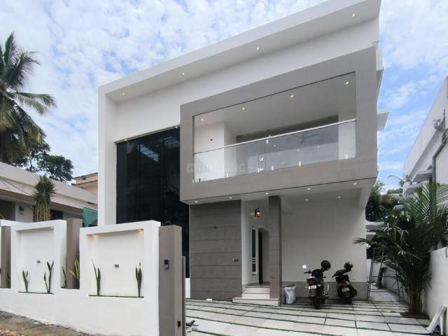 4 BHK Independent House in Kakkanad for resale Kochi. The reference number is 19667276