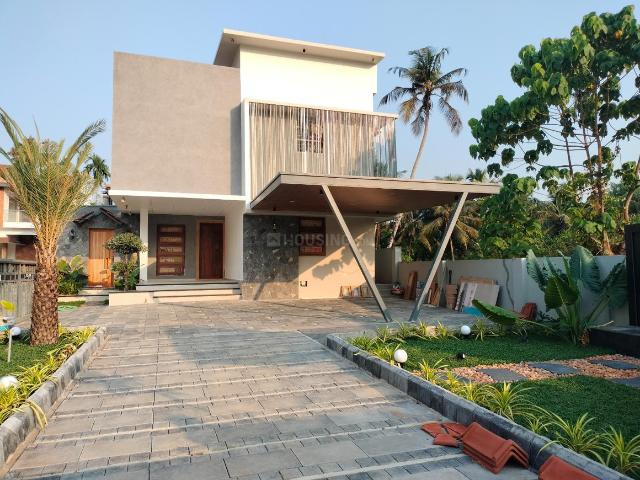 4 BHK Independent House in Kakkanad for resale Kochi. The reference number is 19831818