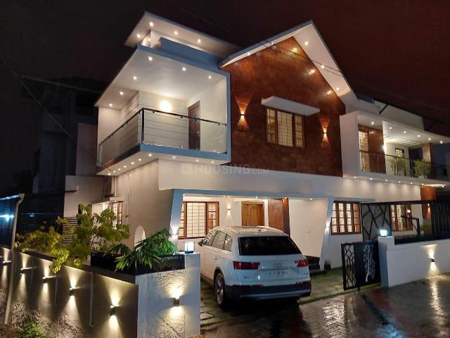 4 BHK Independent House in Kakkanad for resale Kochi. The reference number is 20800847