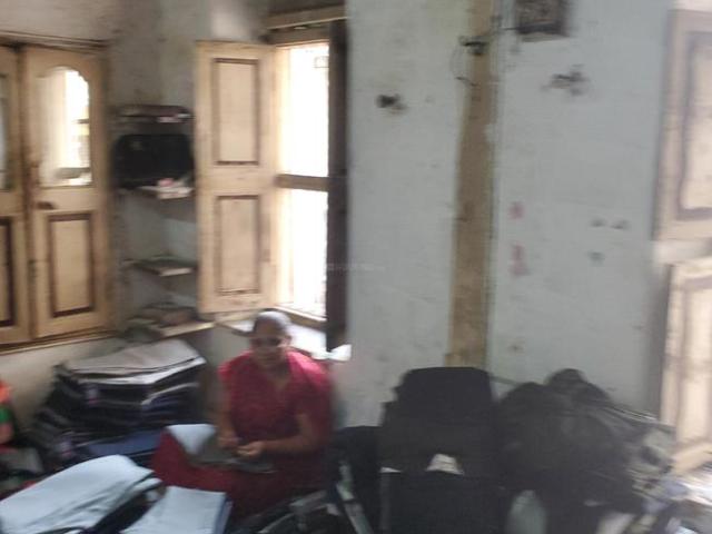 4 BHK Independent House in Kalupur for resale Ahmedabad. The reference number is 7652981