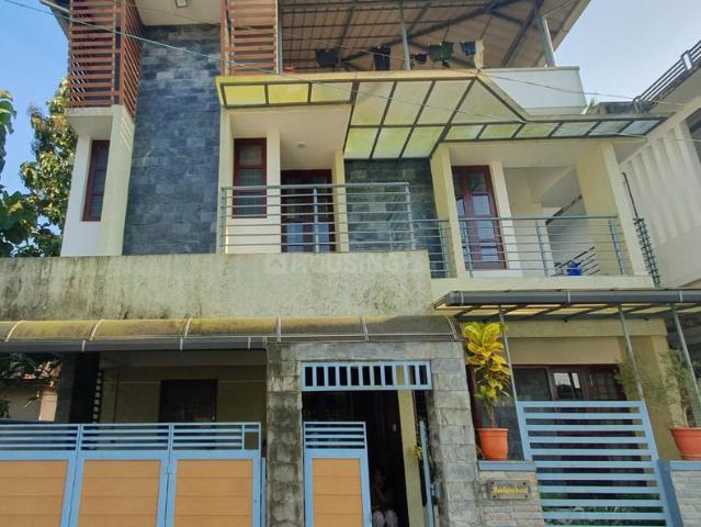 4 BHK Independent House in Kalamassery for resale Kochi. The reference number is 20482871