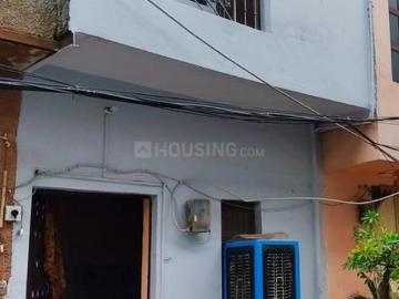 4 BHK Independent House in Karawal Nagar for resale New Delhi. The reference number is 18187006
