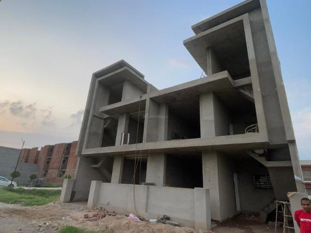 4 BHK Independent House in Khanpur for resale Mohali. The reference number is 21030571