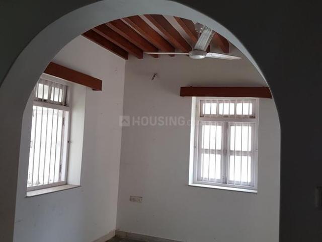 4 BHK Independent House in Khar West for rent Mumbai. The reference number is 21193834