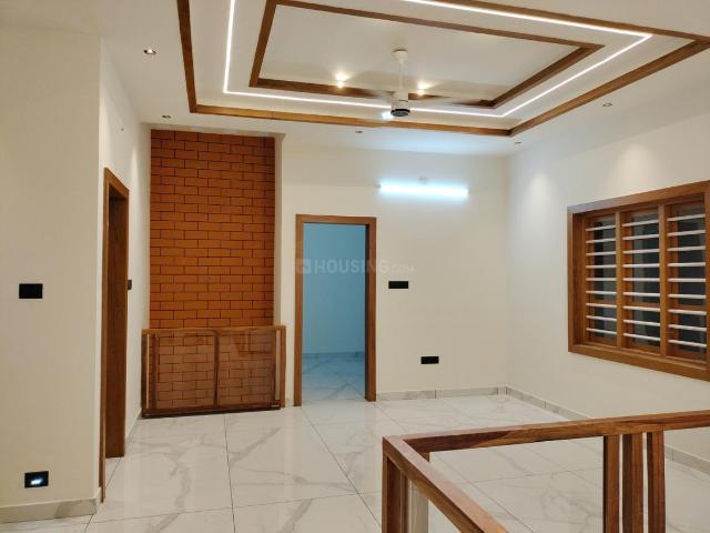 4 BHK Independent House in Kizhakkambalam for resale Kochi. The reference number is 19874011