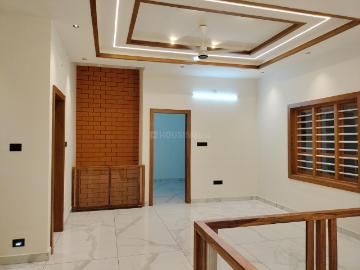 4 BHK Independent House in Kizhakkambalam for resale Kochi. The reference number is 19874011