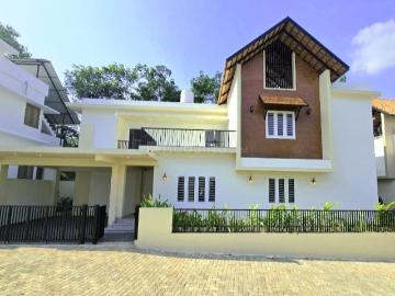 4 BHK Independent House in Kizhakkambalam for resale Kochi. The reference number is 20086278
