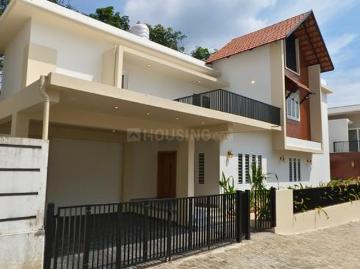 4 BHK Independent House in Kizhakkambalam for resale Kochi. The reference number is 20095666