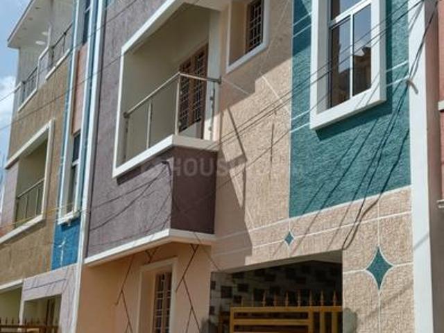 4 BHK Independent House in Kolathur for resale Chennai. The reference number is 21271906