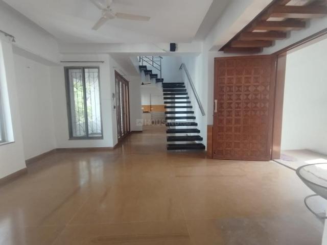4 BHK Independent House in Kothrud for resale Pune. The reference number is 21106440