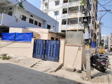 4 BHK Independent House in Kukatpally for resale Hyderabad. The reference number is 19690220