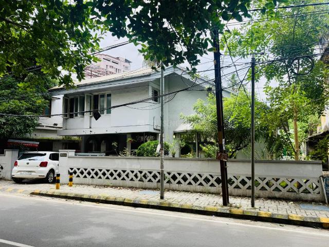 4 BHK Independent House in M.G. Road for resale Kochi. The reference number is 20898134