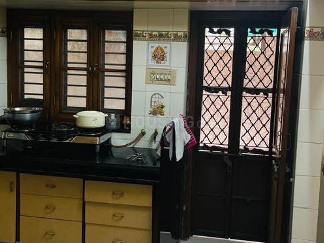4 BHK Independent House in Maninagar for resale Ahmedabad. The reference number is 20288186