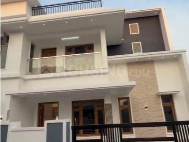 4 BHK Independent House in Mannuthy for resale Thrissur. The reference number is 20122657