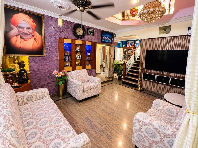 4 BHK Independent House in Mahadevapura for rent Bengaluru. The reference number is 21237317