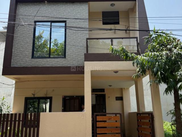 4 BHK Independent House in Mahalakshmi Nagar for rent Indore. The reference number is 21112009