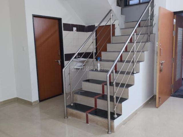 4 BHK Independent House in Motera for rent Ahmedabad. The reference number is 19883056