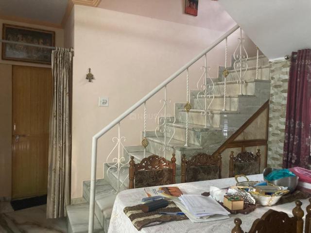 4 BHK Independent House in Motera for rent Ahmedabad. The reference number is 20721945